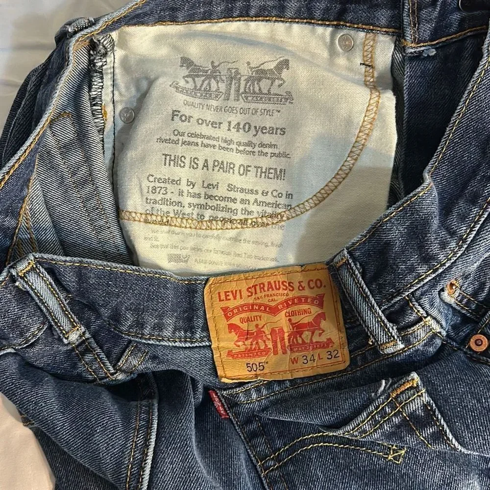 Levi’s 505 Denim Waist: 34, Inseam: 30 inches